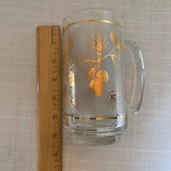 LIBBEY | Set of 4 | Vintage MCM Frosted Gold Pinecone Beer Steins Mugs - Picture 4 of 5